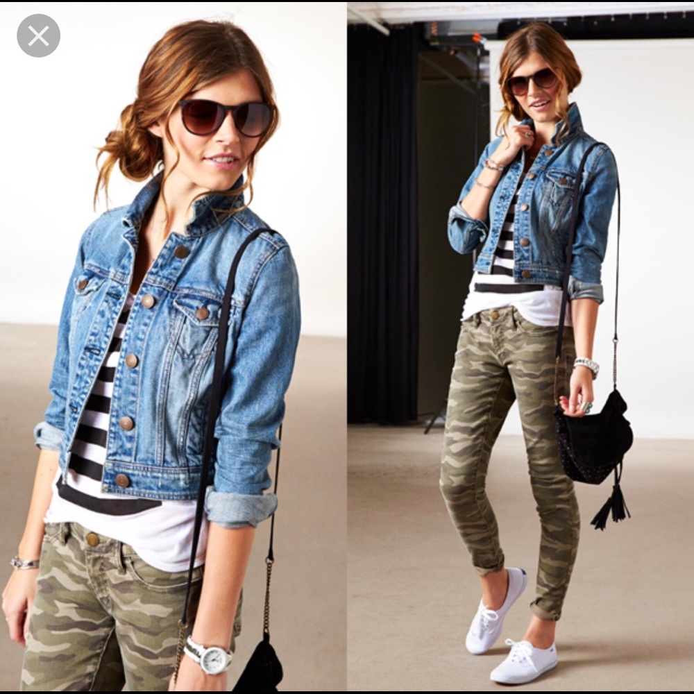 American Eagle Jean Jacket